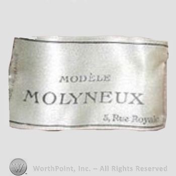 Clothing label : Molyneux.