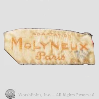 Clothing label : Molyneux.