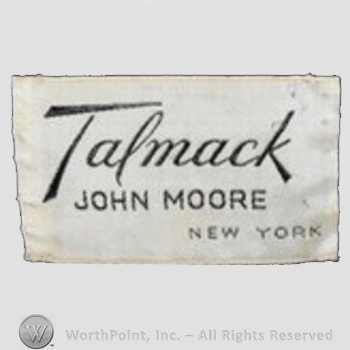 Clothing label : John Moore.