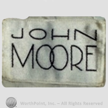 Clothing label : John Moore.