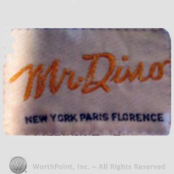 Clothing label : Mr. Dino.
