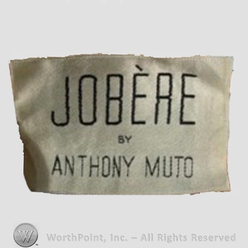Clothing label : Anthony Muto.