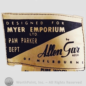 Clothing label : Myer.