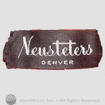 Clothing label : Neusteters.