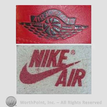 Clothing label : Nike.