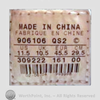Clothing label : Nike.