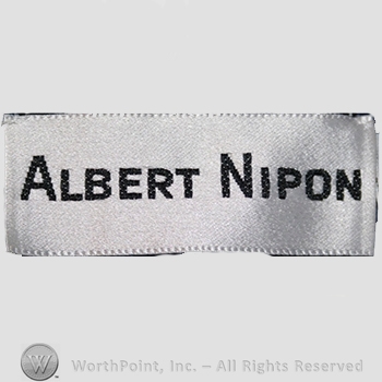 Clothing label : Albert Nipon.