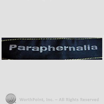 Clothing label : Paraphernalia.