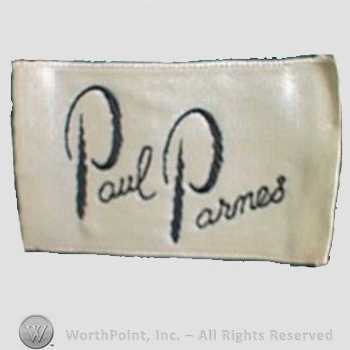 Clothing label : Paul Parnes.
