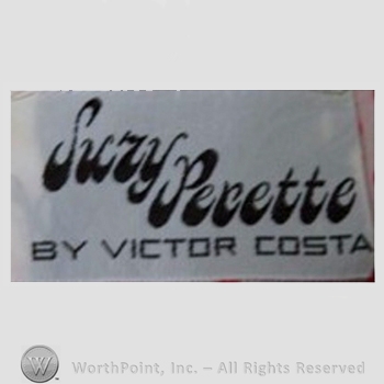 Clothing label : Suzy Perette.