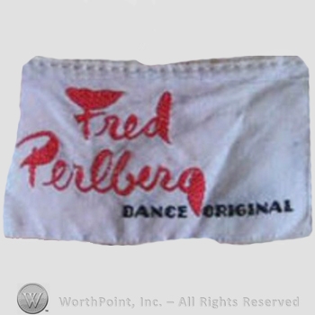 Clothing label : Fred Perlberg.