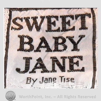 Clothing label : Plain Jane Dress Company.