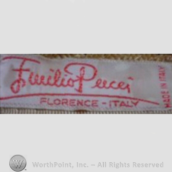 Clothing label : Emilio Pucci.