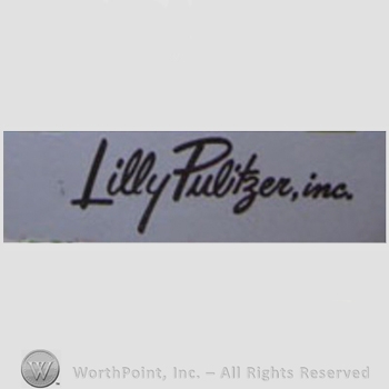 Clothing label : Lilly Pulitzer.