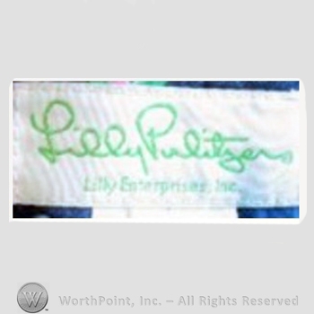 Clothing label : Lilly Pulitzer.