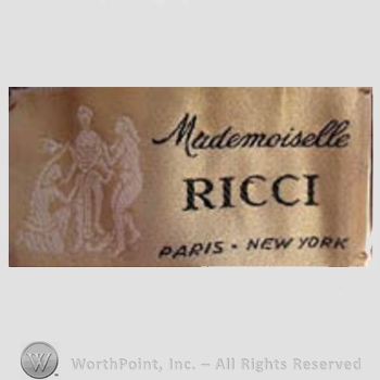 Clothing label : Nina Ricci.