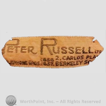 Clothing label : Peter Russell.
