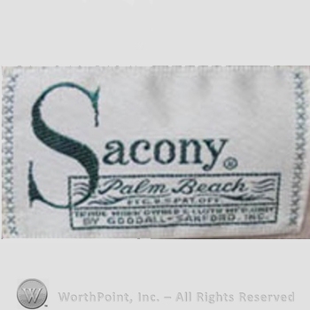 Clothing label : Sacony.
