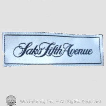 Clothing label : Saks Fifth Avenue.