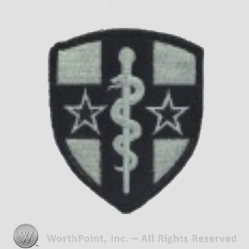 US Army Shoulder Sleeve Insignia: Army Reserve Medical Command.