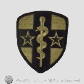 US Army Shoulder Sleeve Insignia: Army Reserve Medical Command.