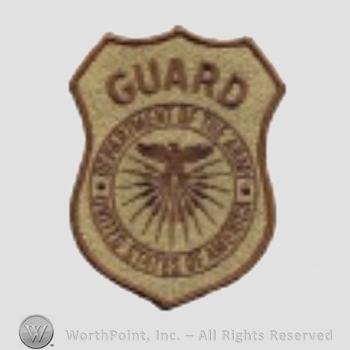 US Army Shoulder Sleeve Insignia: Department of the Army Guard.
