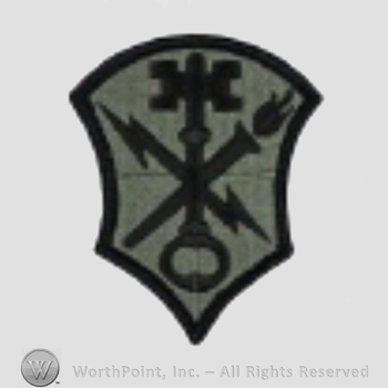 US Army Shoulder Sleeve Insignia: Intelligence and Security Command.