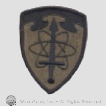 US Army Shoulder Sleeve Insignia: US Army Intelligence Agency.