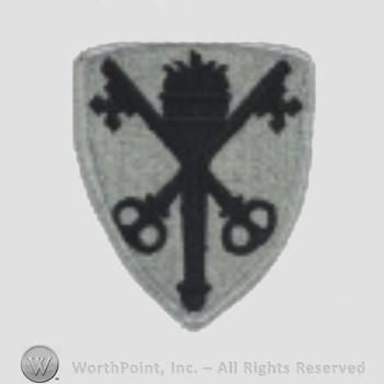 US Army Shoulder Sleeve Insignia: US Army Foreign Intelligence Command.