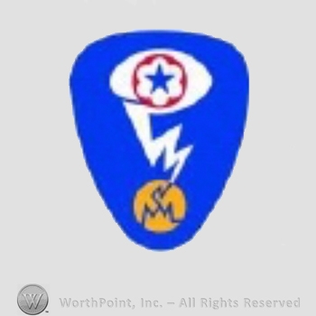 US Army Shoulder Sleeve Insignia: Manhattan District, Army Service Force.