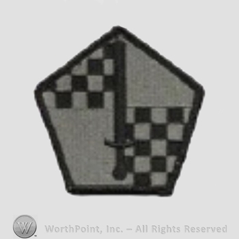 US Army Shoulder Sleeve Insignia: Military Entrance Processing Command.