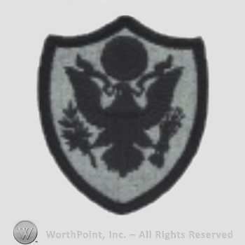 US Army Shoulder Sleeve Insignia: Personnel Assigned to DOD and Joint Activities.