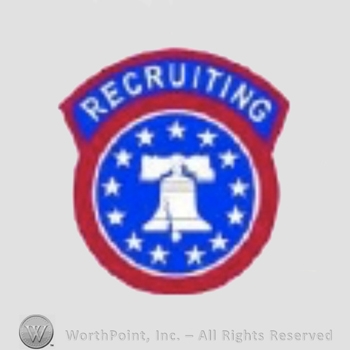 US Army Shoulder Sleeve Insignia: Recruiting Command.