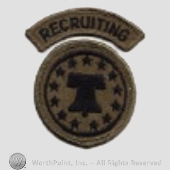 US Army Shoulder Sleeve Insignia: Recruiting Command.