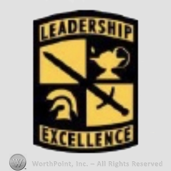 US Army Shoulder Sleeve Insignia: ROTC Cadet Command.