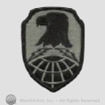 US Army Shoulder Sleeve Insignia: US ARmy Space and Missile Defense Command.