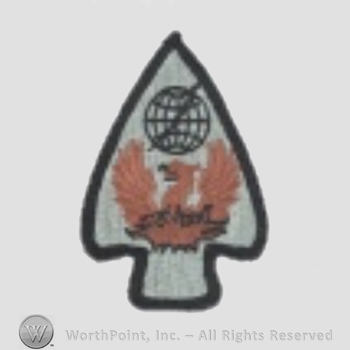 US Army Shoulder Sleeve Insignia: US Army Air Traffic Services Command.