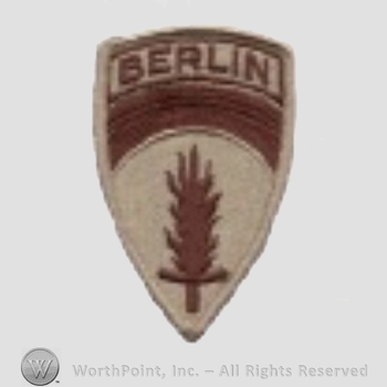 US Army Shoulder Sleeve Insignia: US Army Berlin.