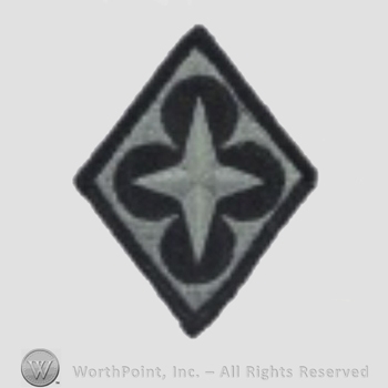 US Army Shoulder Sleeve Insignia: USA Combined Arms Support Command and Ft Lee.
