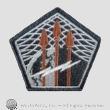 US Army Shoulder Sleeve Insignia: US Army Cyber Command.