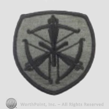 US Army Shoulder Sleeve Insignia: US Army Marksmanship Unit.