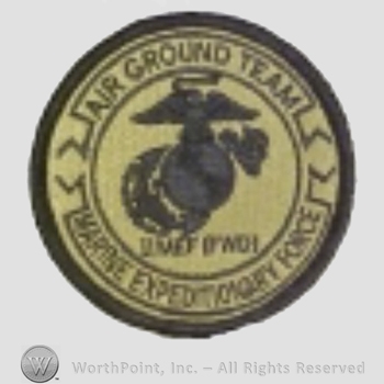 US Army Shoulder Sleeve Insignia: II Marine Expeditionary Force.