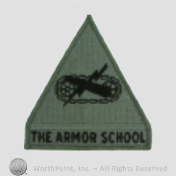 US Army Shoulder Sleeve Insignia: Armor School.