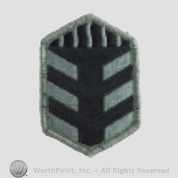 US Army Shoulder Sleeve Insignia: 5th Armored Brigade.