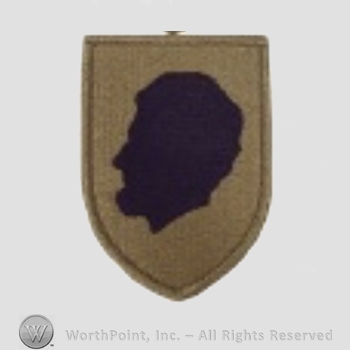 US Army Shoulder Sleeve Insignia: Illinois Army National Guard Element, Joint Force Headquarters.