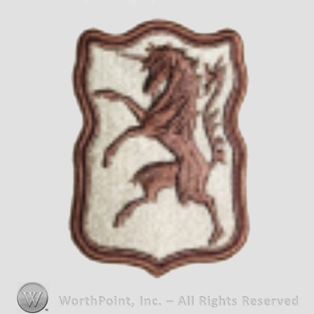 US Army Shoulder Sleeve Insignia: 6th Cavalry Regiment.
