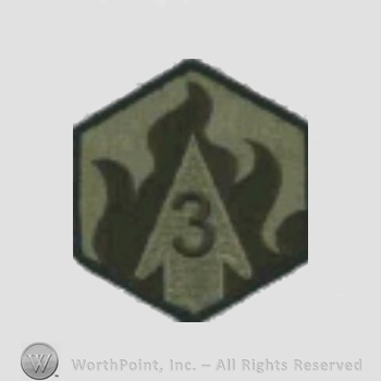 US Army Shoulder Sleeve Insignia: 3rd Chemical Brigade.
