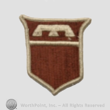US Army Shoulder Sleeve Insignia: 76th Training Division.