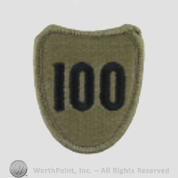US Army Shoulder Sleeve Insignia: 100th Training Division.