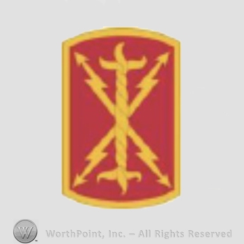 US Army Shoulder Sleeve Insignia: 17th Field Artillery Brigade.